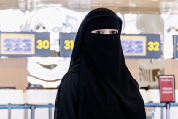 ޝިއުނާގެ އަބުރު ކަތިލުމަށް ދައުރުކުރި ވީޑިއޯގައި ވާ އަންހެން މީހާއަކީ ޝިއުނާއެއް ނޫން: ފުލުހުން